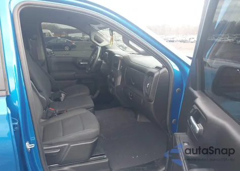 2024 Chevrolet Silverado 1500 4Wd Short Bed Custom z USA, uszkodzony, nr VIN 1GCPDBEK0RZ130734